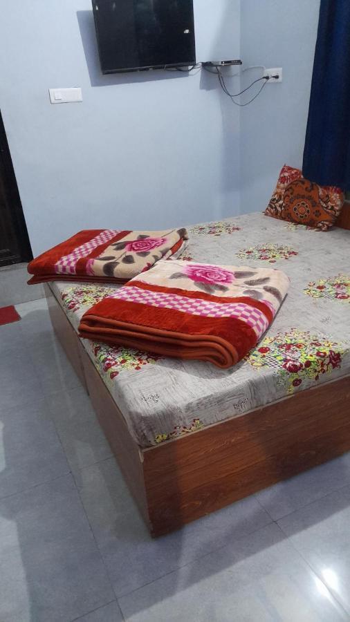 Monika Home Stay Ришикеш Экстерьер фото